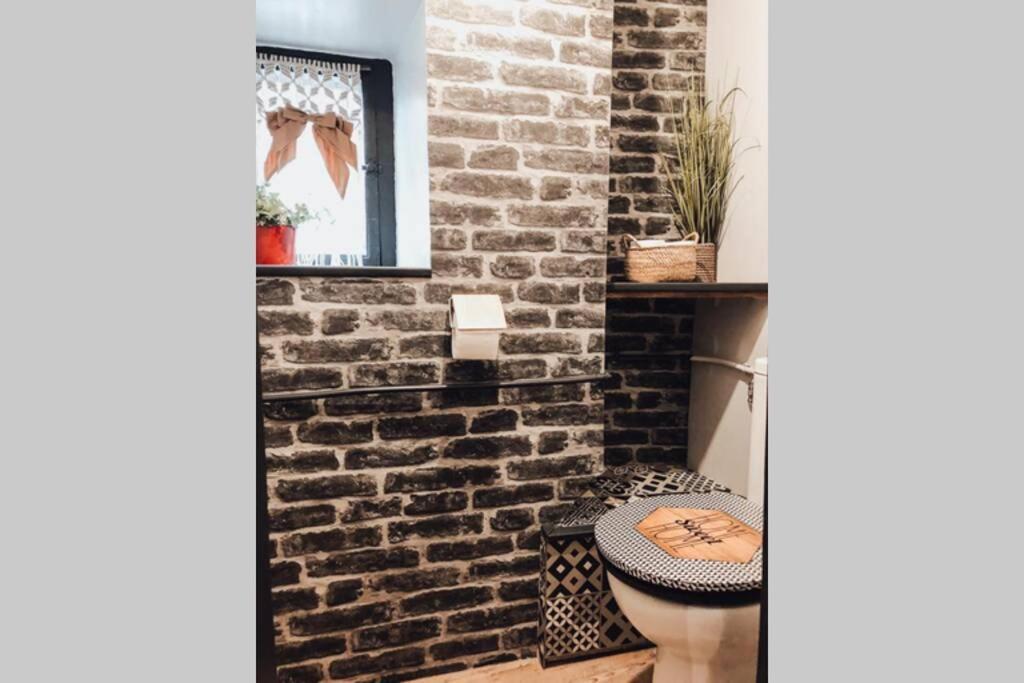 בולון-סור-מאר Appartement Romantique Parisien, Baignoire Retro Au Pied Du Lit מראה חיצוני תמונה